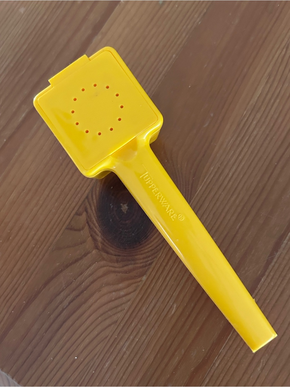 Tupperware Butter Spreader